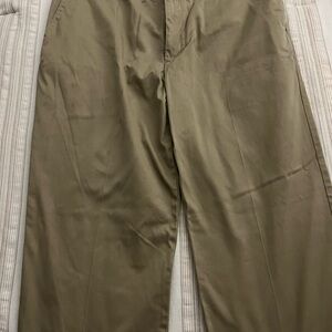 Dockers Men's Khaki Chinos